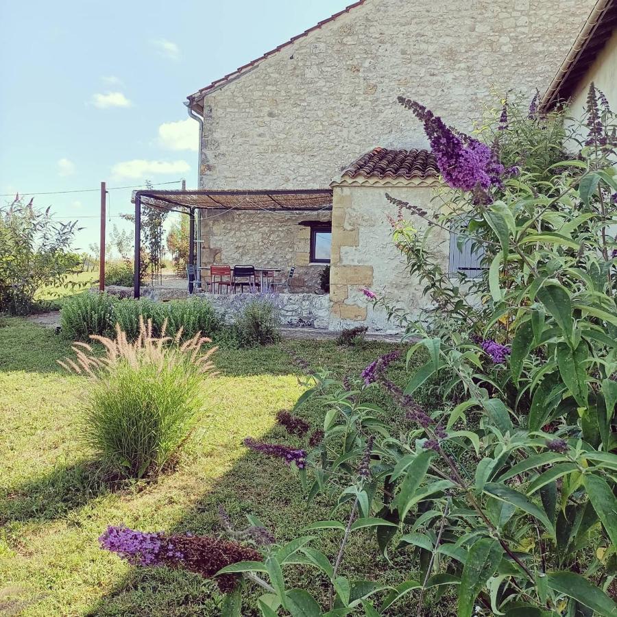 La Grange Des Anges Villa Blanc  Exterior photo